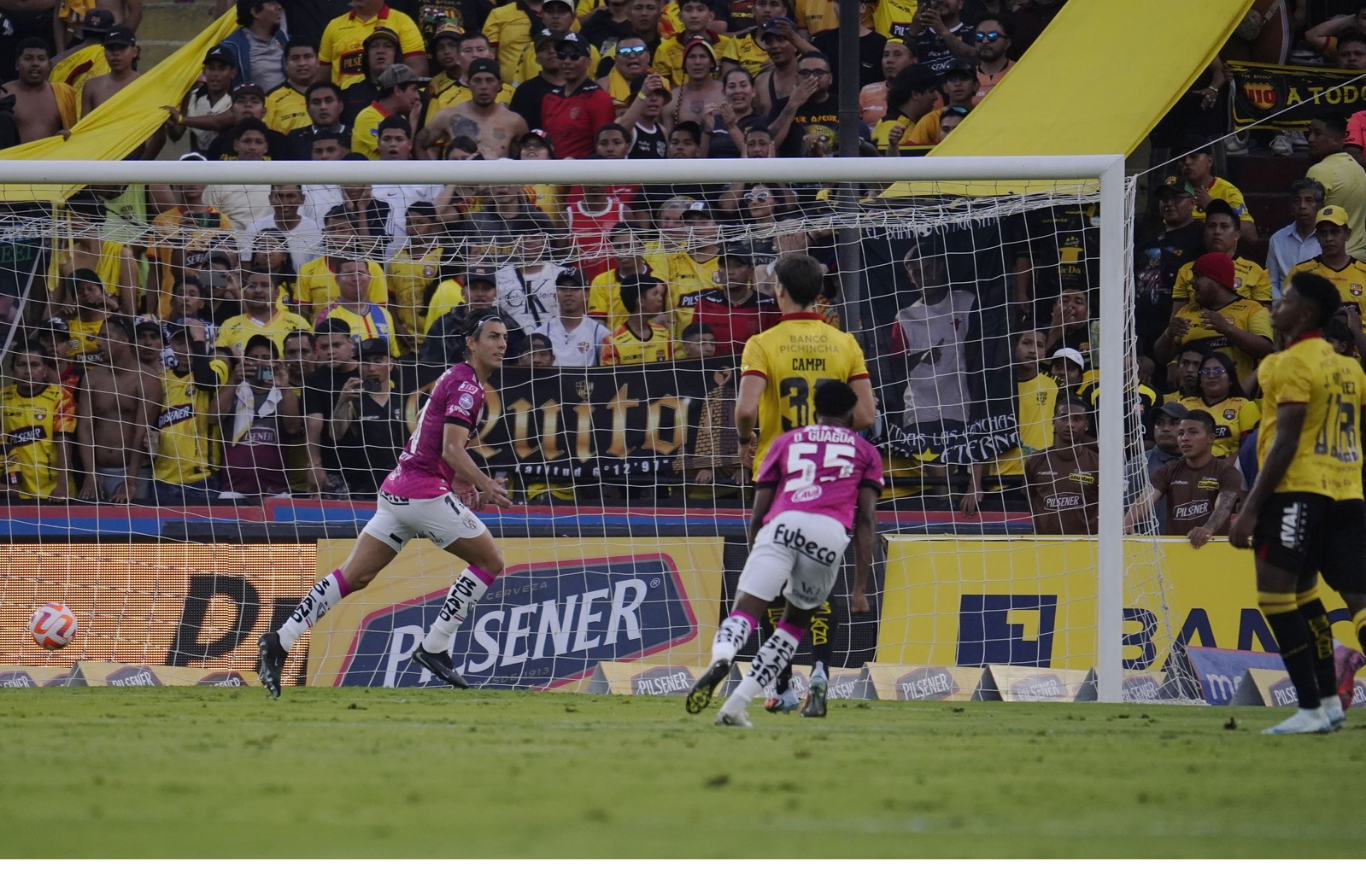 Independiente del Valle arrasa a Barcelona en el arranque del hexagonal final de la LigaPro