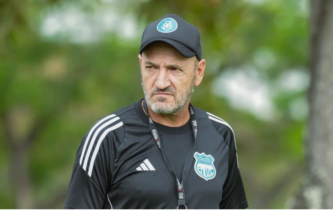 Guillermo Duró dejó de ser entrenador de Emelec: conozca cómo se dio su salida