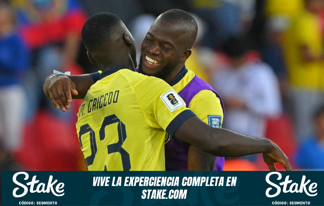 Hermoso momento: así Enner Valencia le entregó la cinta de capitán de la Tri a Moisés Caicedo