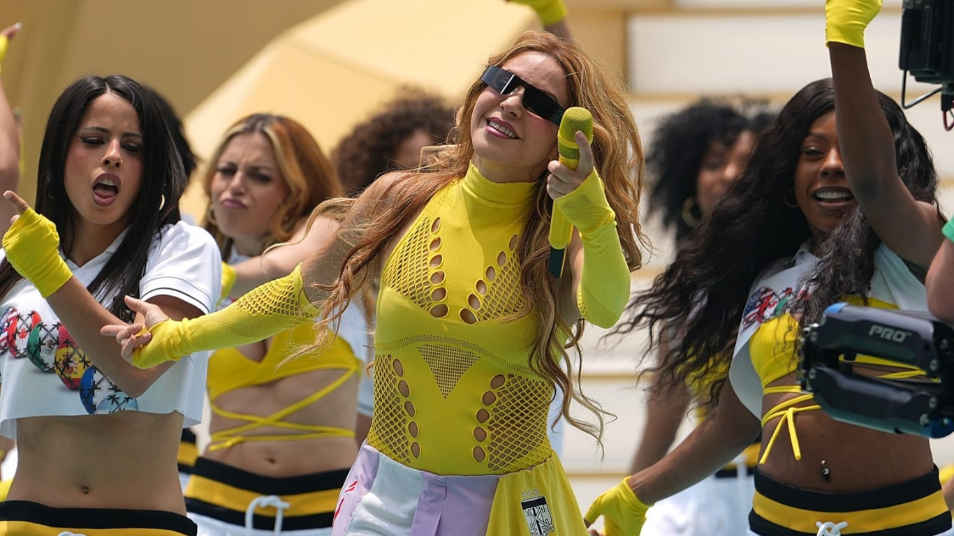 ¿Shakira o una doble? La polémica teoría que enciende las redes tras la inauguración del Mundial