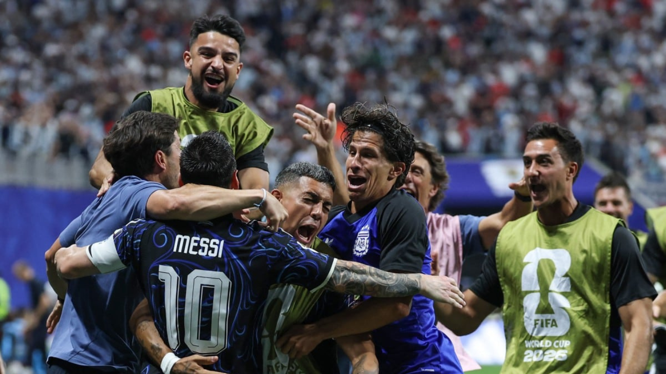 Argentina remonta de manera épica ante Inglaterra y clasifica a la final del Mundial 2026