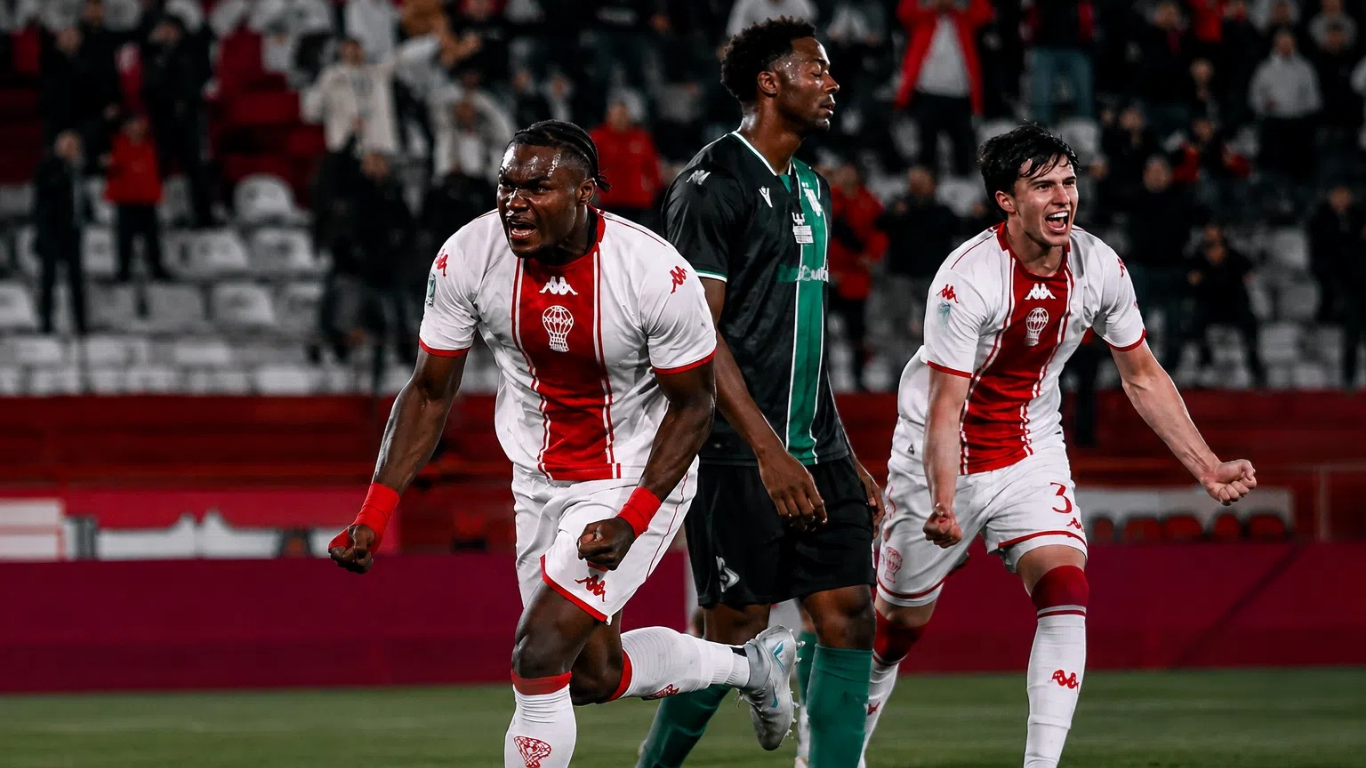 Vea el golazo que marcó Jordy Caicedo en el triunfo de Huracán ante Banfield