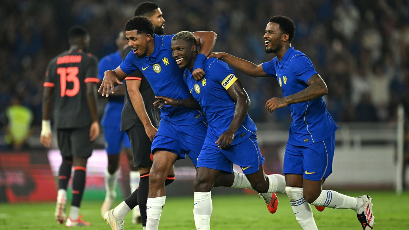 Moisés Caicedo firma un golazo en amistoso ante el AC Milan