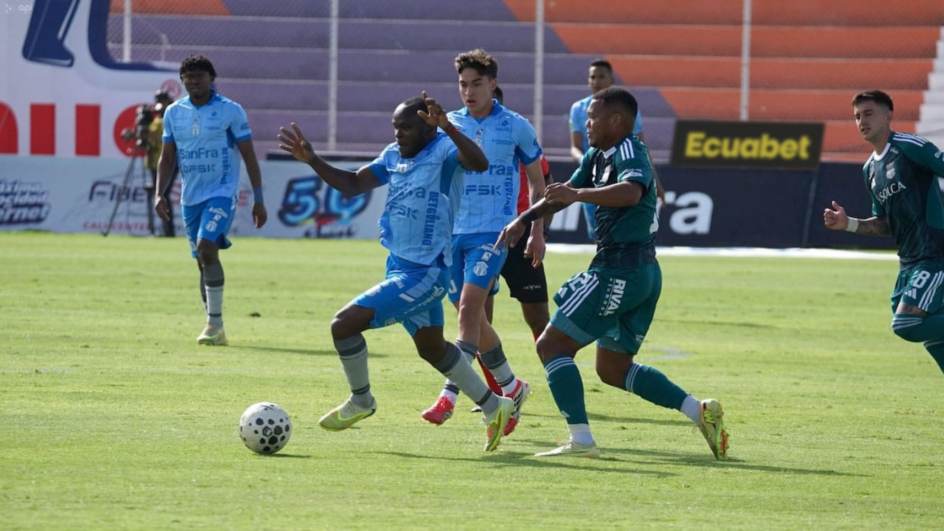 Emelec cae en Ambato ante Macará y jugará el cuadrangular por la Copa Sudamericana