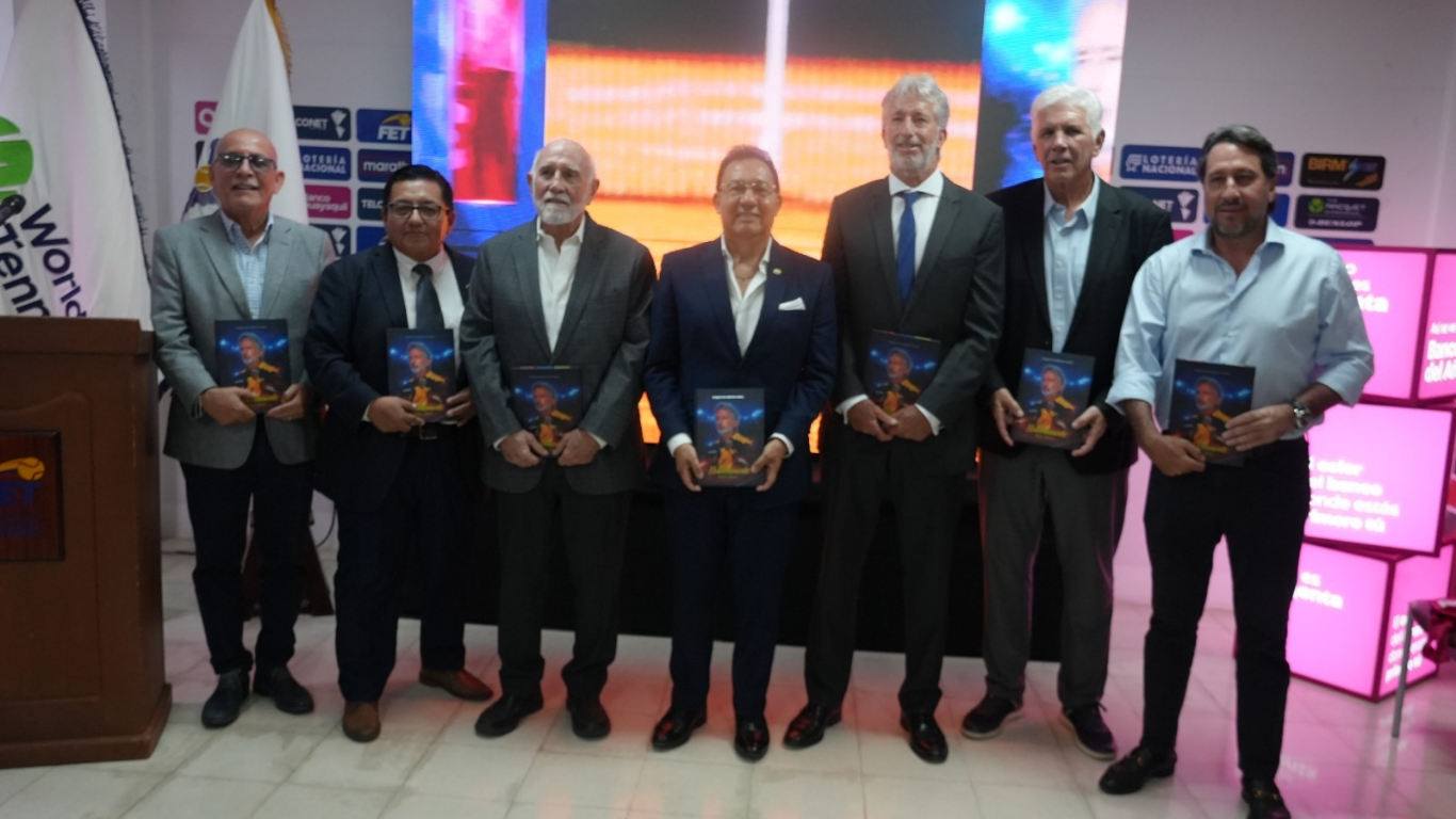 Lanzamiento del libro Históricamente Raúl Viver, capitán de Copa Davis